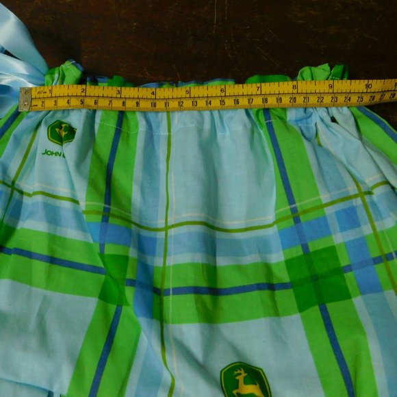 Homemade John Deer mini skirt with pleated flounce - Picture 7 of 7